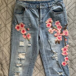 Vintage D&G Embroidered Pink Floral Distressed Women's Jeans